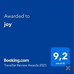 Joy * Lajares